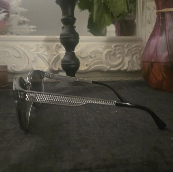 Versace Stylish Silver Women's Sunglasses - Picture 5 of 6